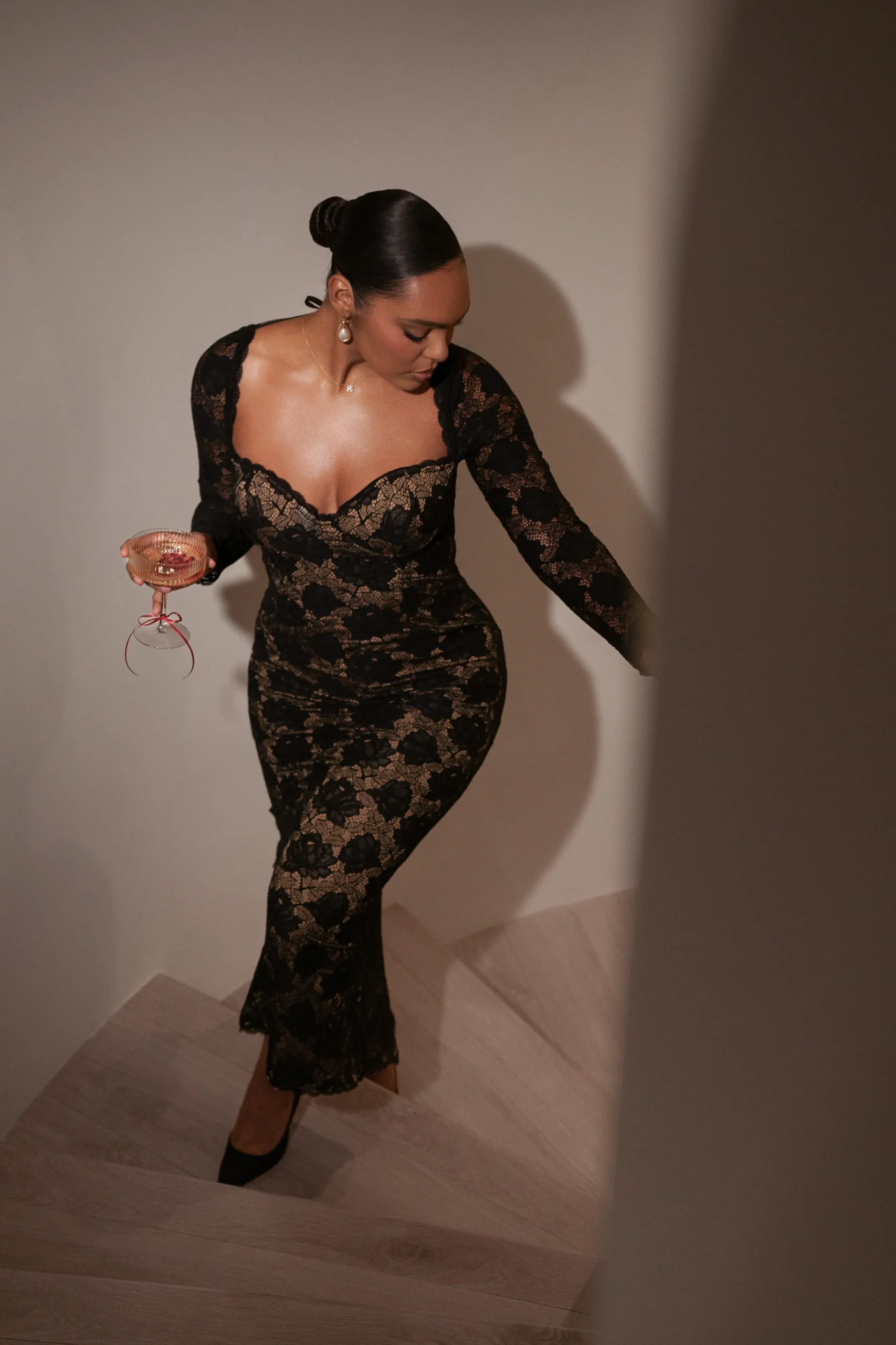Black Lace Sweetheart Maxi Dress