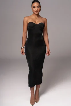 Black Twilight Elegance Maxi Dress