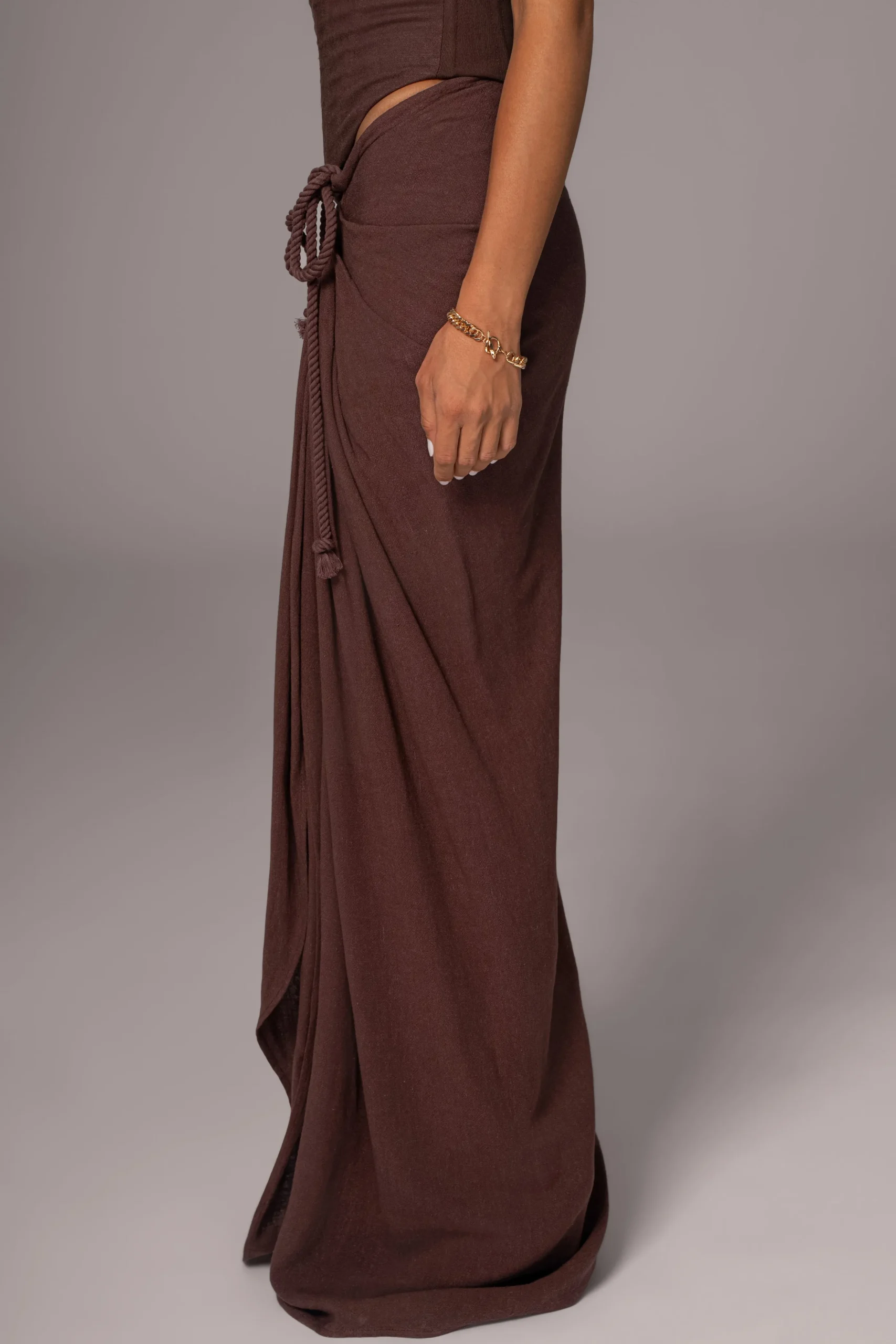 Chocolate Noelia Linen Slit Skirt