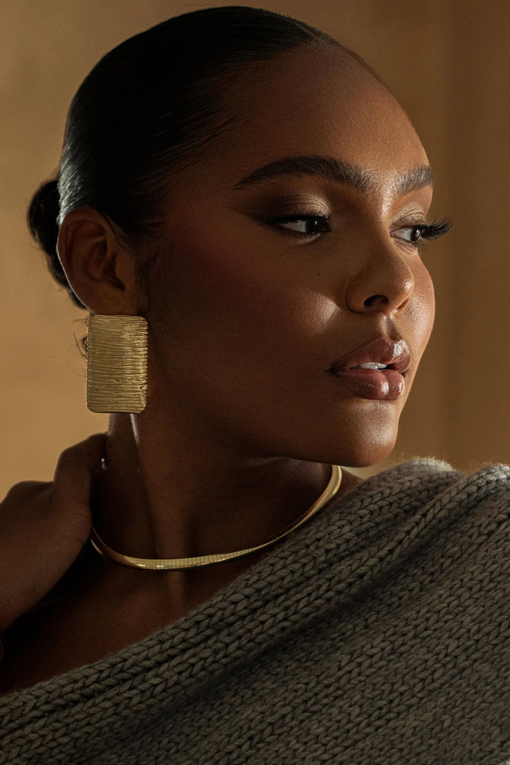 Gold Arin Rectangle Drop Earrings