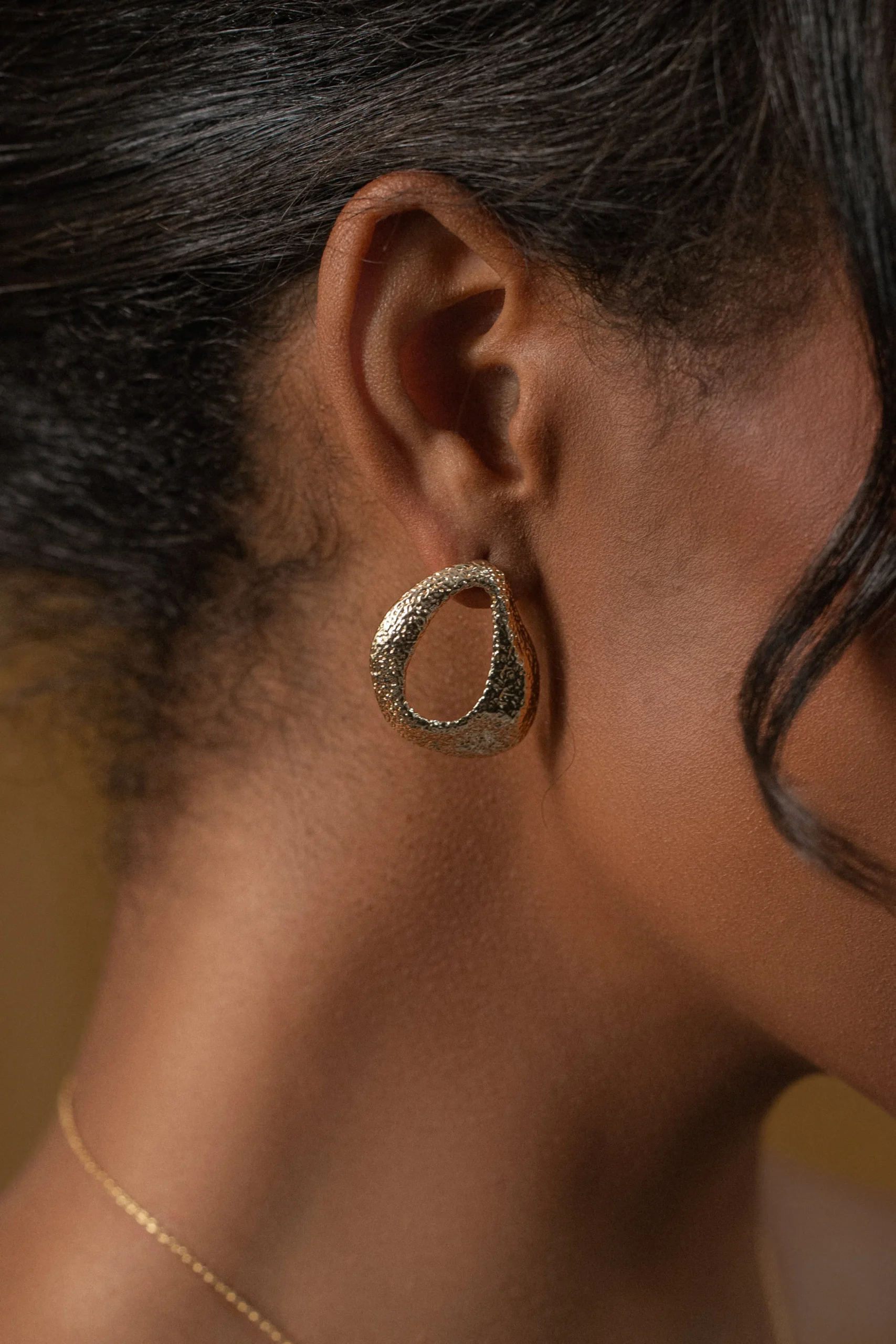 Gold Leigh Texture Earrings