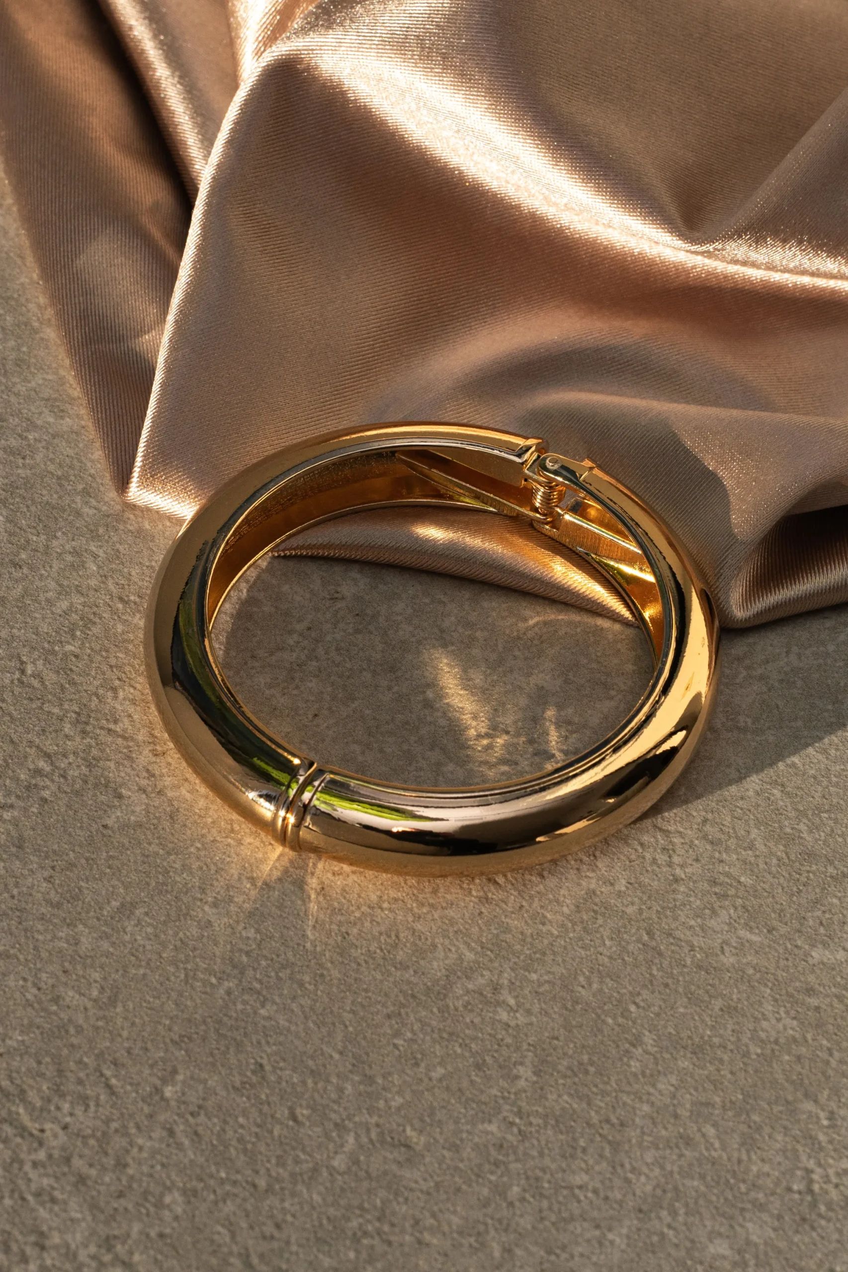 Gold Myra Hinge Bracelet