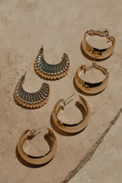 Gold Natti Earrings Set