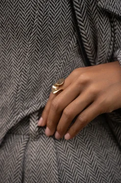 Gold Wavy Ring
