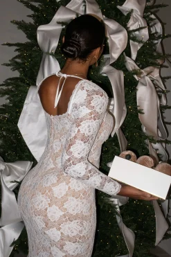 Ivory Lace Sweetheart Maxi Dress