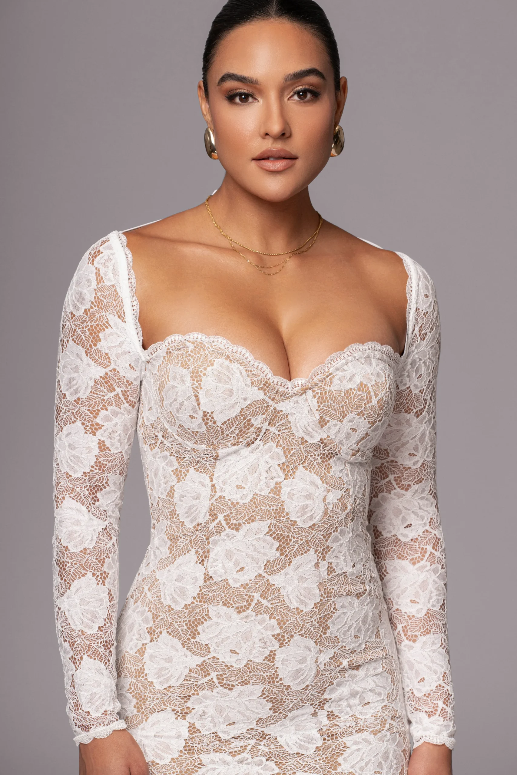 Ivory Lace Sweetheart Maxi Dress