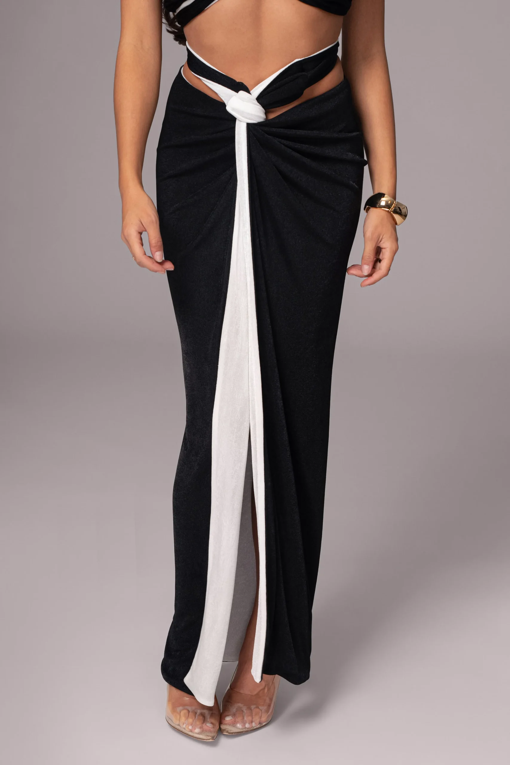 White/Black Venus Reversible Skirt Set