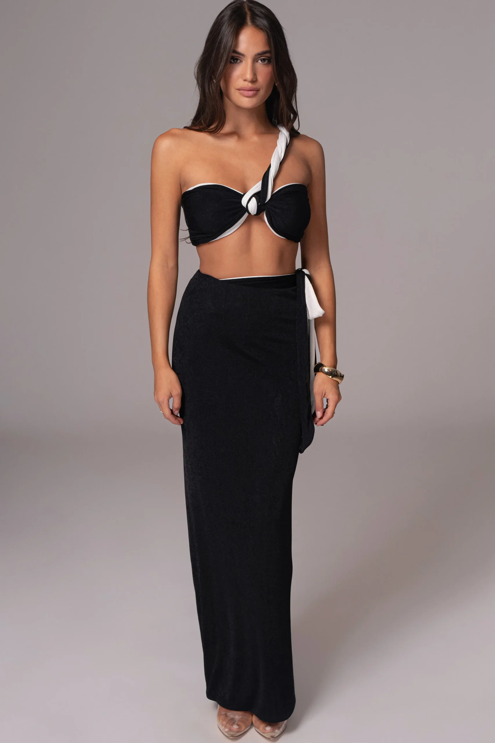 White/Black Venus Reversible Skirt Set